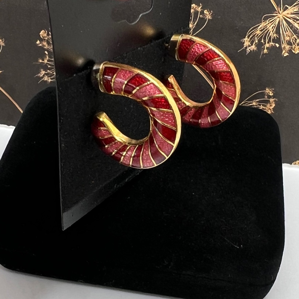 SALE 3/$20**Cloisonné Semi Hoop Pink Gold & Red Earrings